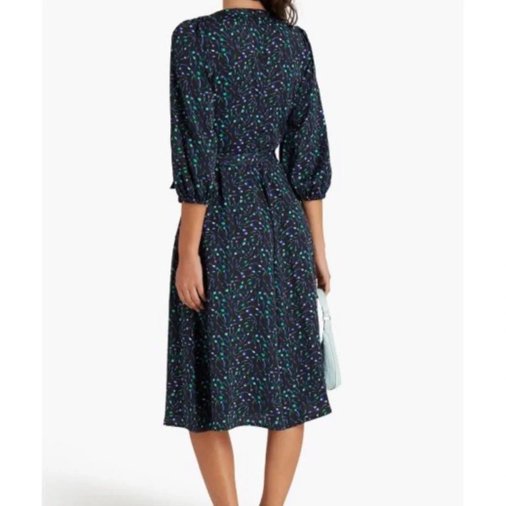 DKNY Belted Long Sleeve crepe de chine midi dress SZ 4 Black Multicolor Print - Picture 2 of 9
